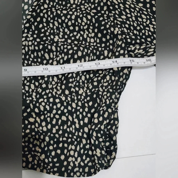 Shein Black Leopard Print Crop Blouse Bell Sleeves, sz XS - Picture 6 of 14